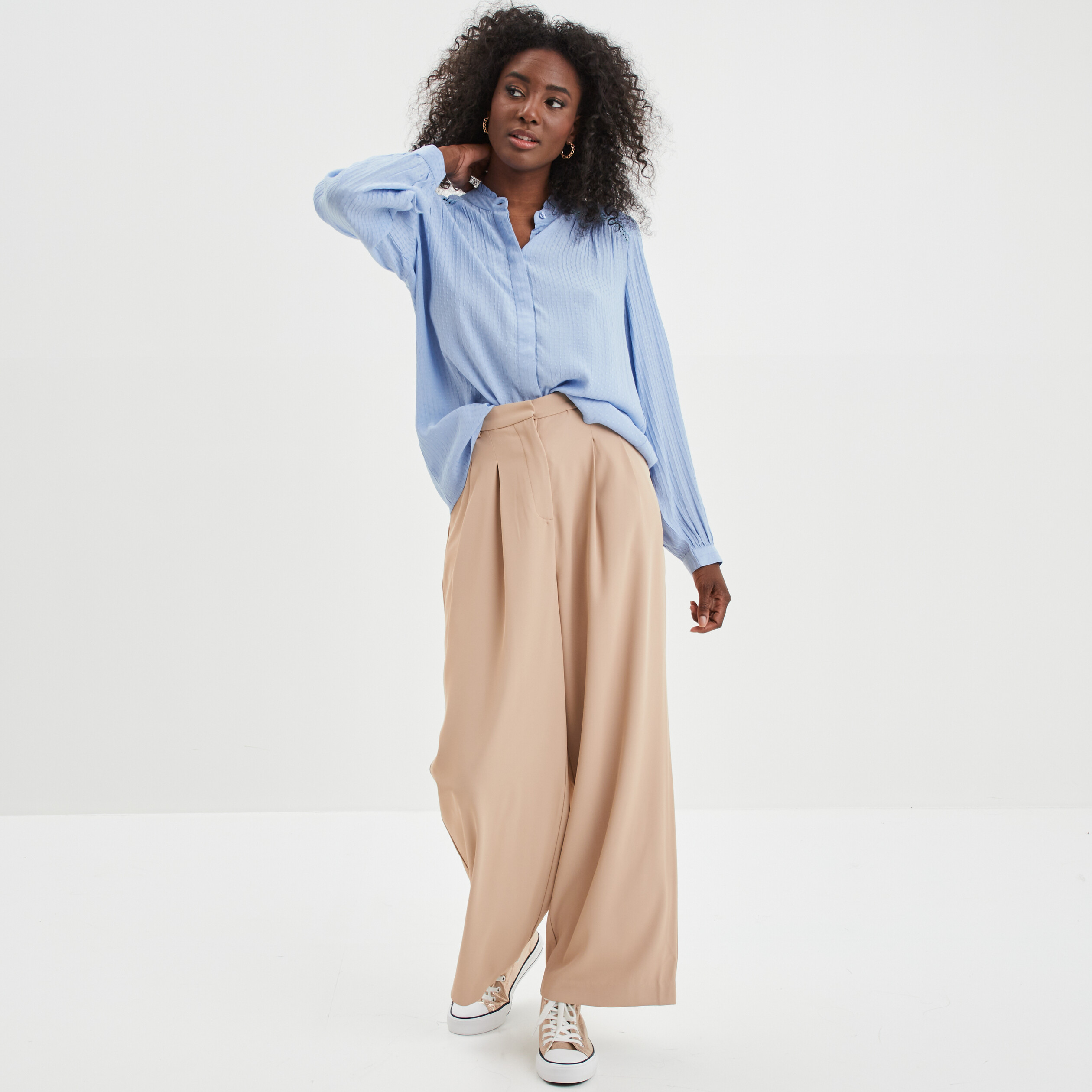 Chemise col mao à plumetis bleu clair femme | La Halle
