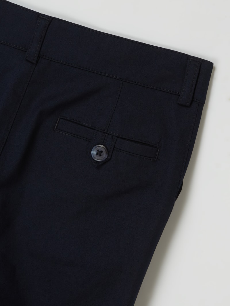 Chino mit Stretch-Anteil in marineblau