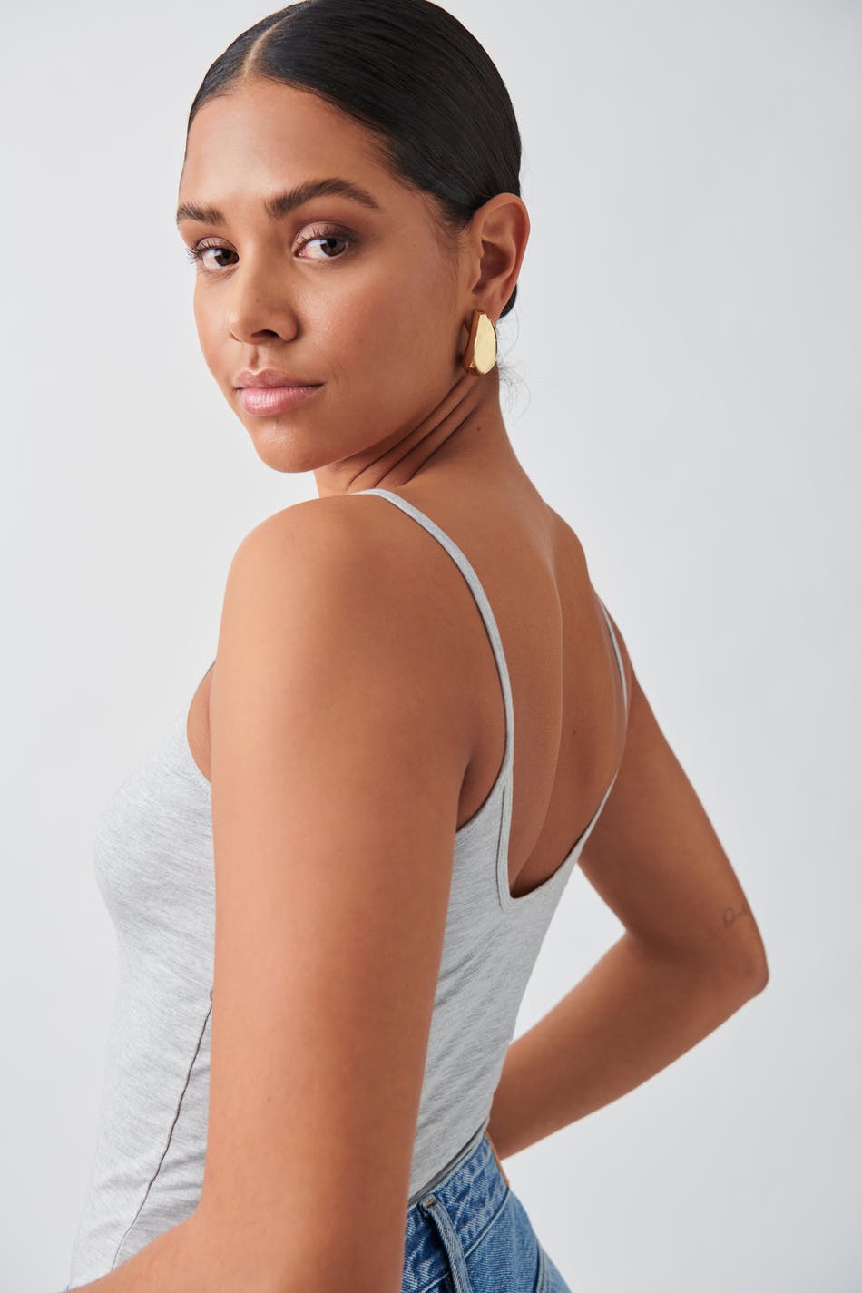 Basic strap singlet