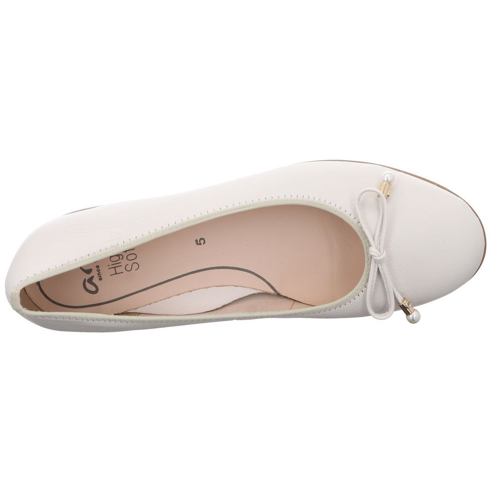 ara Sardinia Ballerina