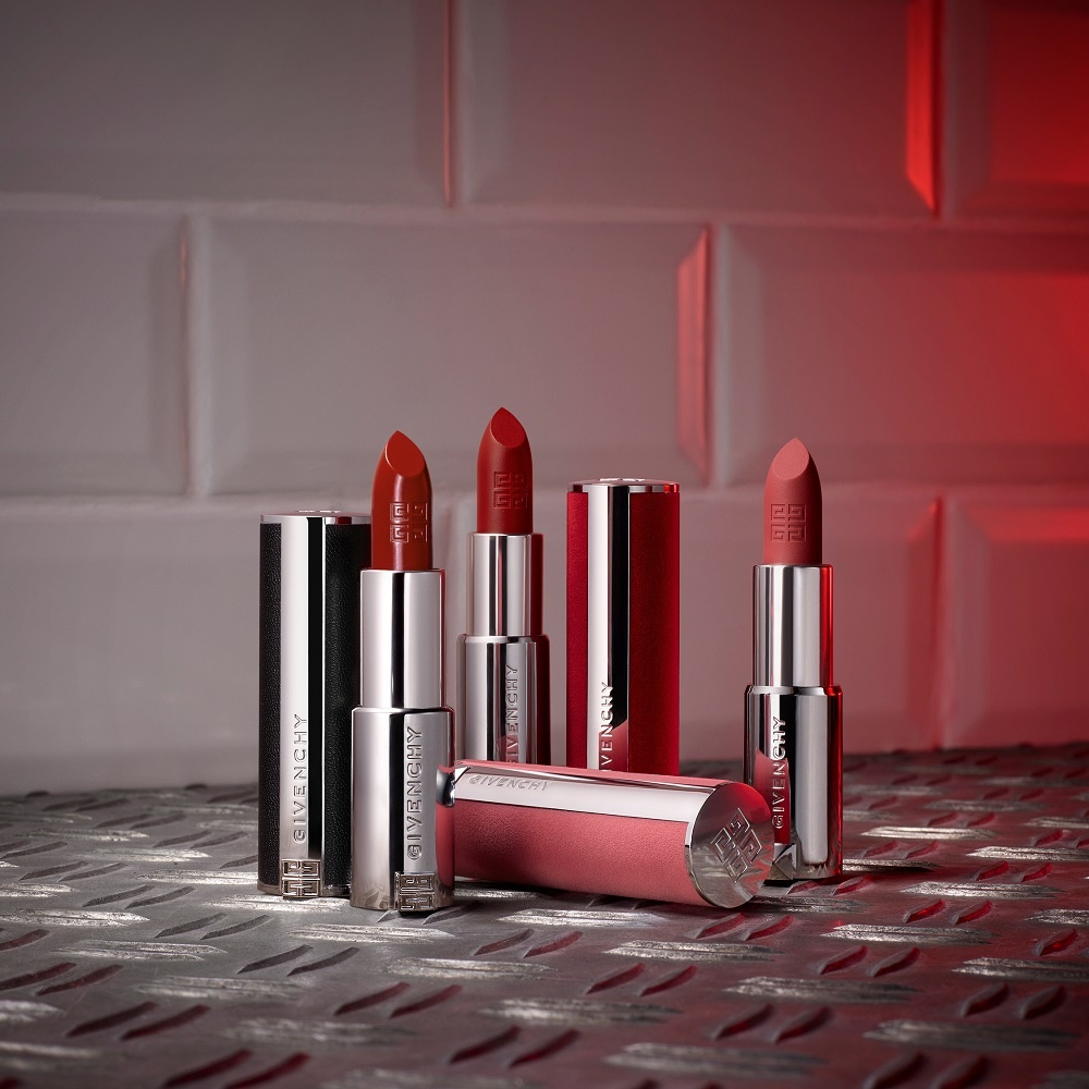 Givenchy LE ROUGE INTERDIT INTENSE SILK Rouge à lèvres rechargeable, fini soyeux, couleur lumineuse