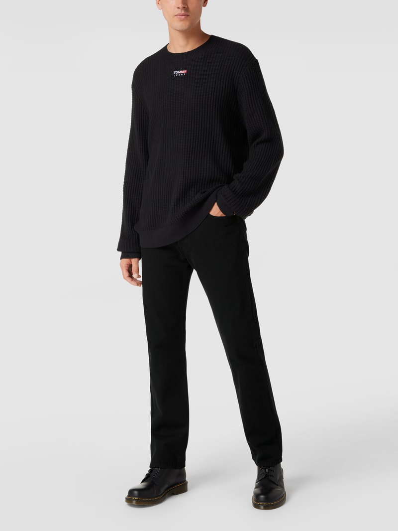 Straight Fit Jeans aus Baumwolle Modell '501™' in schwarz
