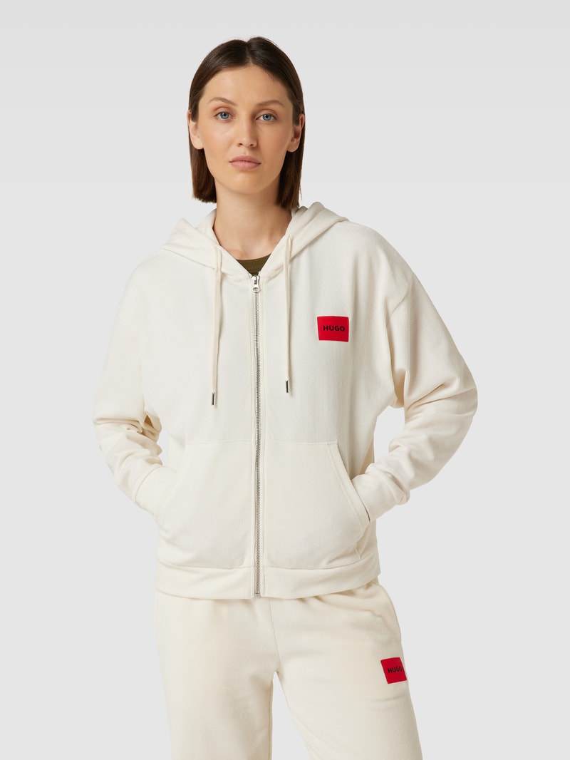 Sweatjacke mit Kapuze Modell 'VELVET' in offwhite