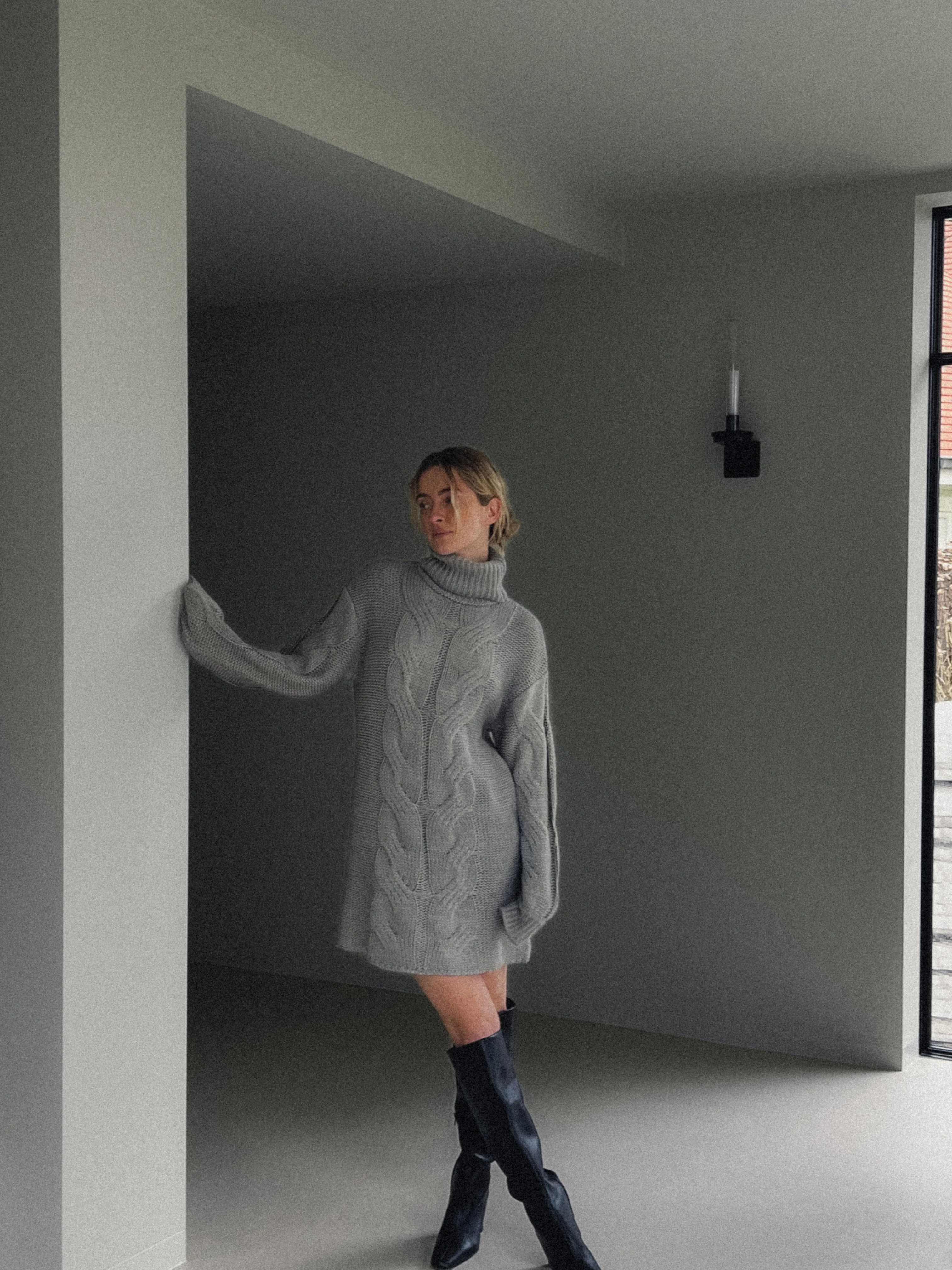 Minikleid mit Zopfmuster