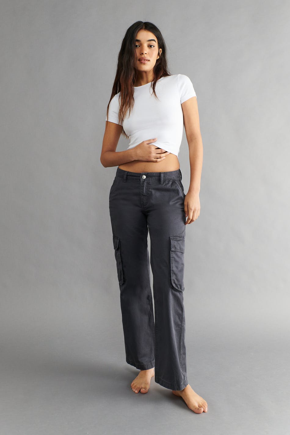 Low waist cargo jeans