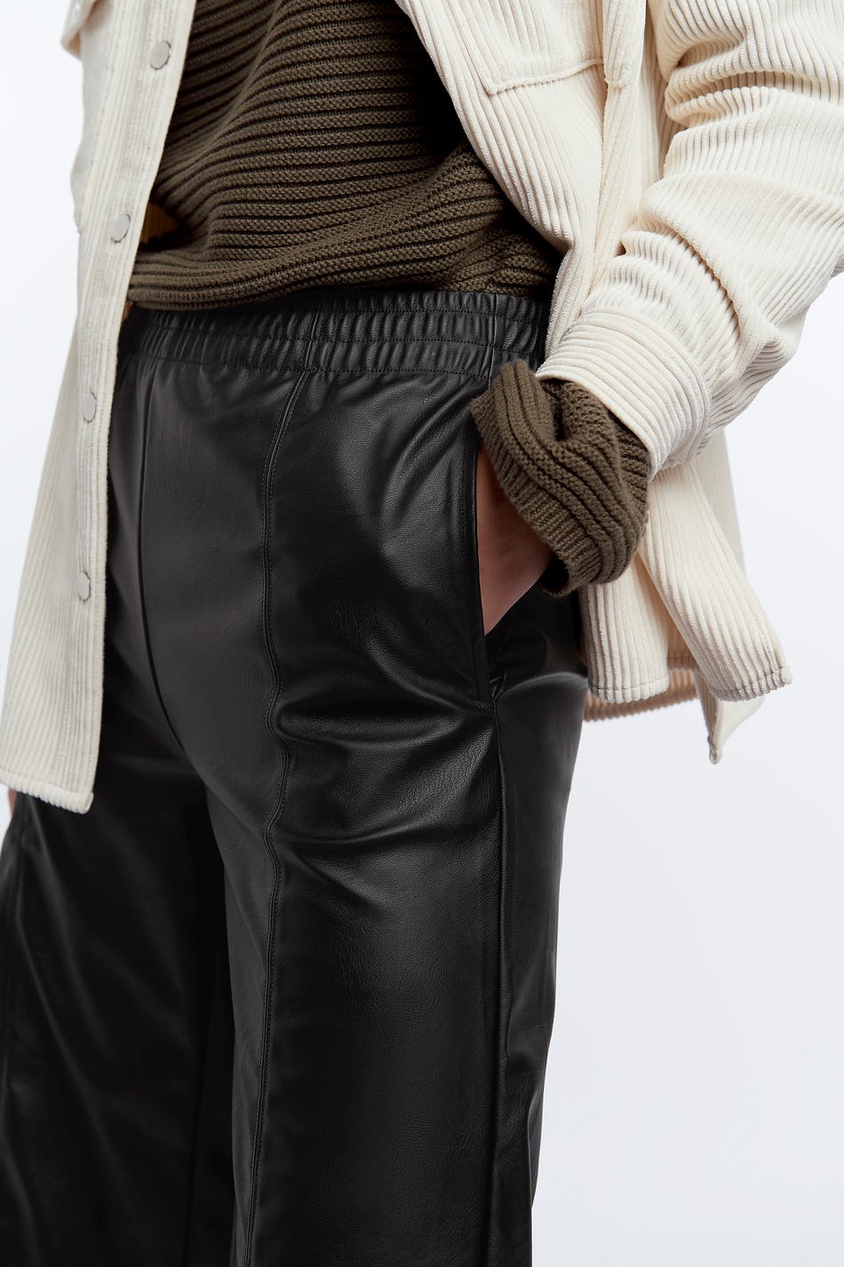Phoebe pu shorts