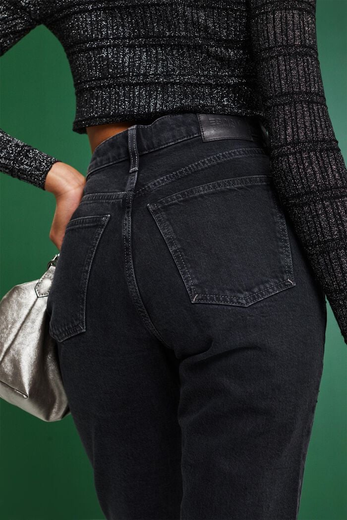 Jeans in klassischer Retro-Optik mit Ziersteinen