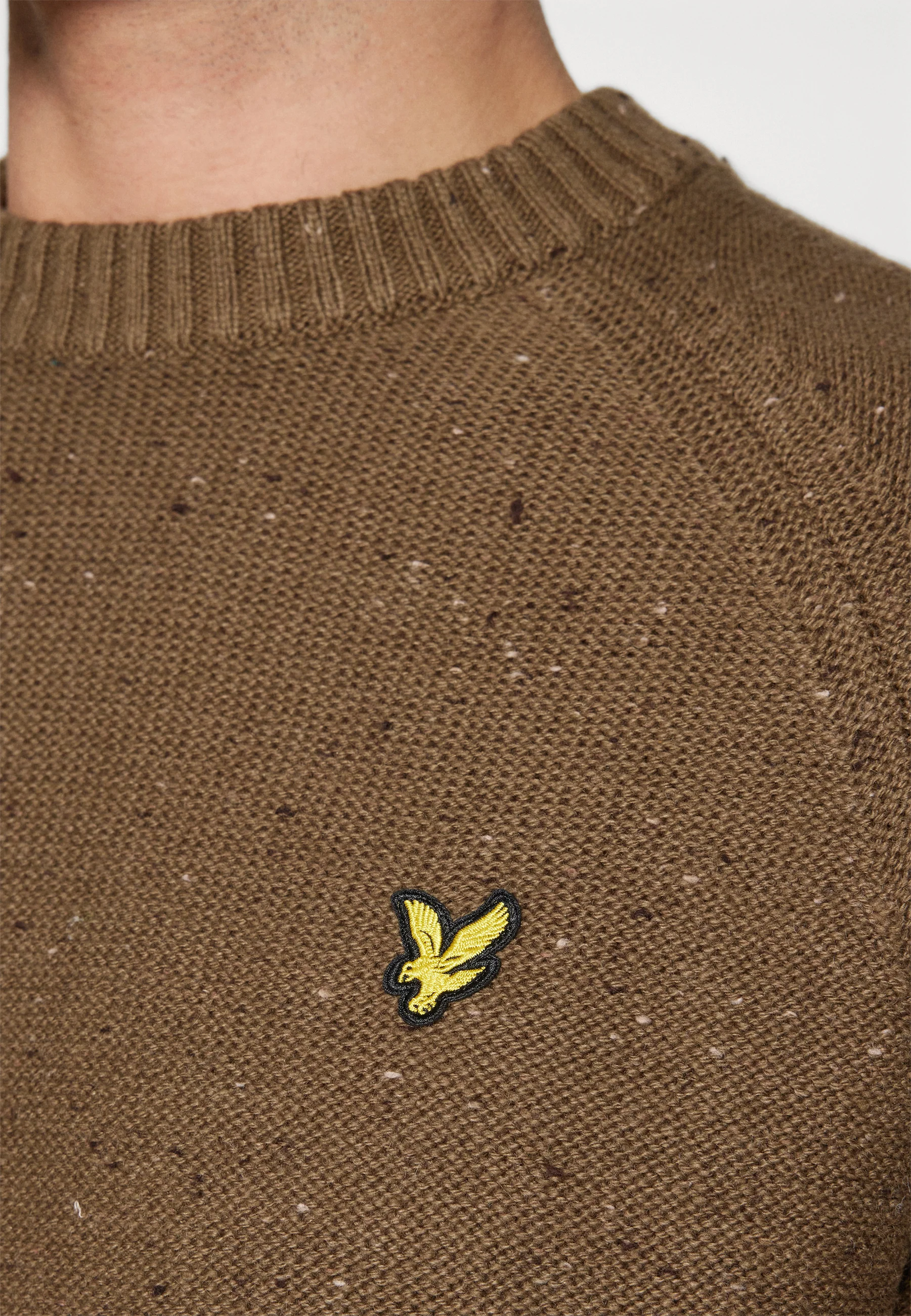 Suéter de cuello redondo raglán Donegal de Lyle & Scott