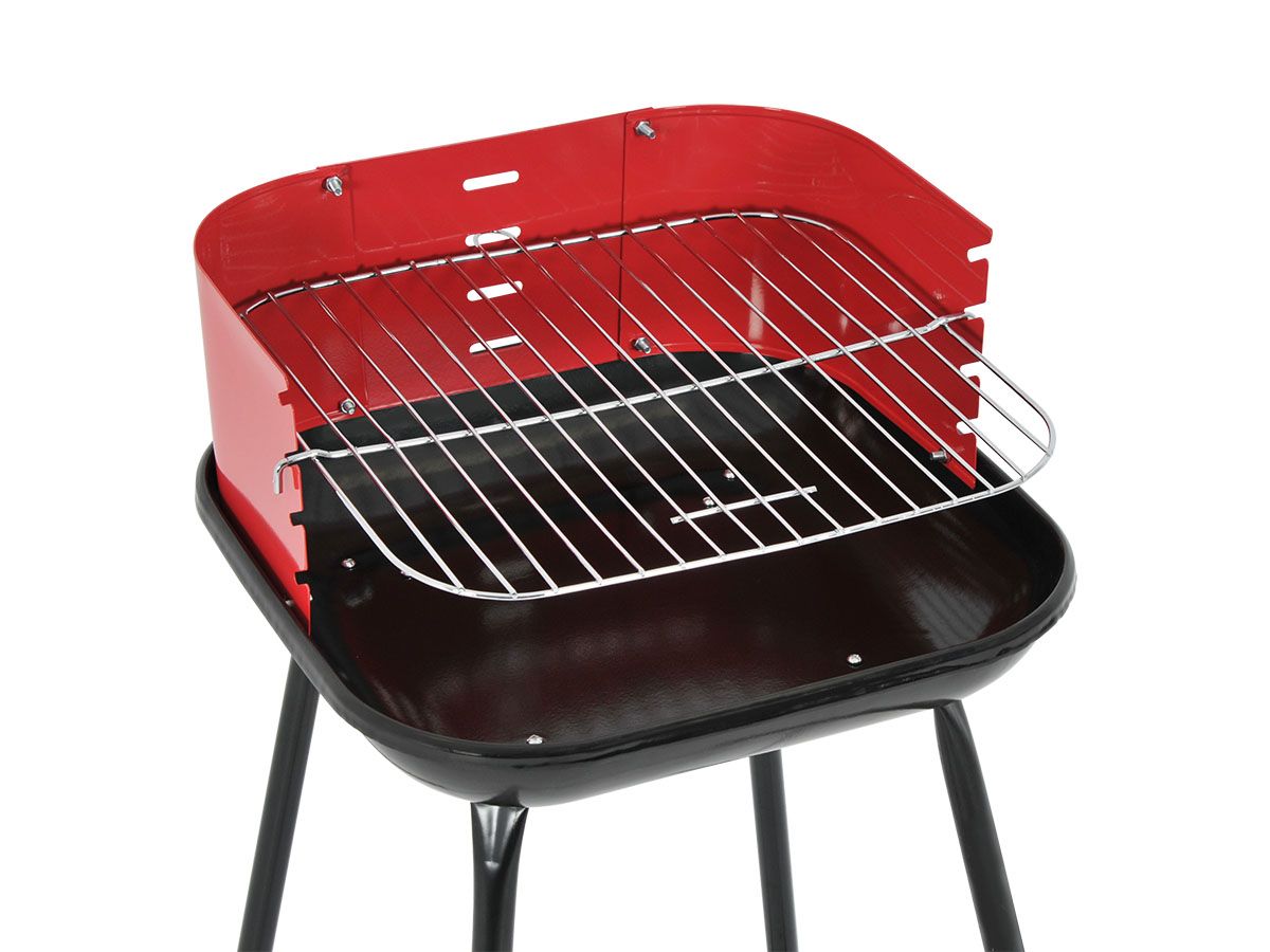 Halboffener Grill