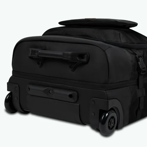 Berlin medium 2-wheel soft suitcase, black