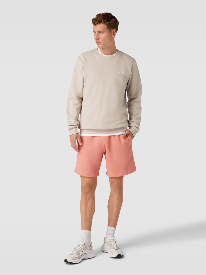 Sweatshirt mit Rundhalsausschnitt Modell 'FEELCOZY' in beige