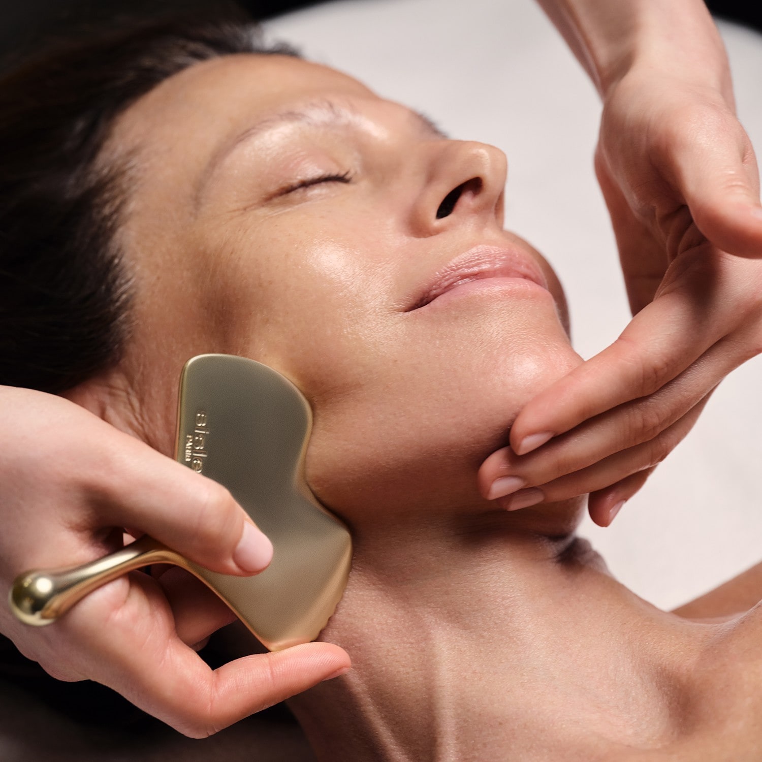 Sisley Ginkgo Gua Sha