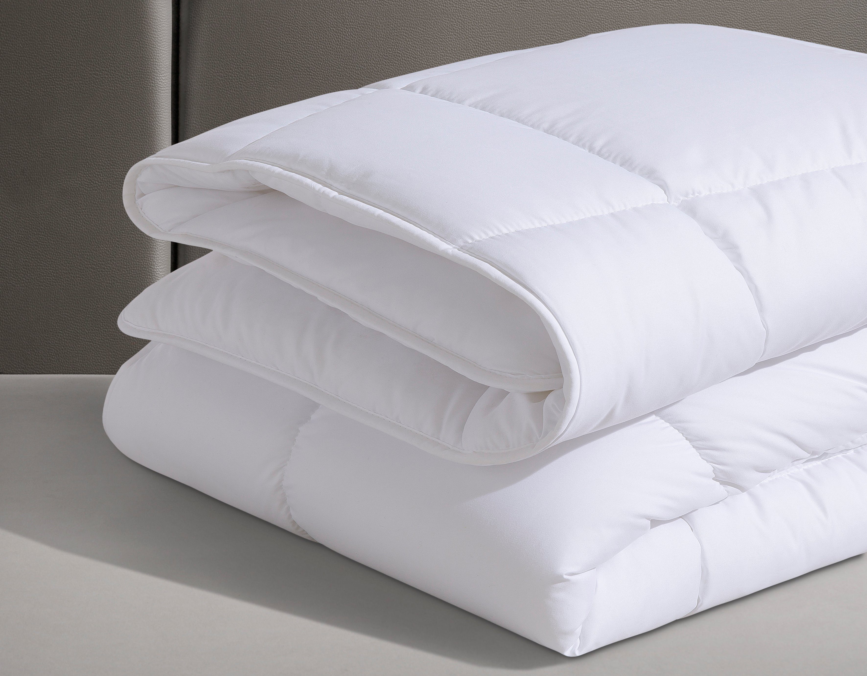 Microfaserbettdecke, Komfort Plus XXL-Warm Bettdecke, 135x200 cm und weitere Größen, Winter, f.a.n. Schlafkomfort, Füllung: Polyesterfaser, Bezug: 100% Polyester, Extrawarme Decke für den 