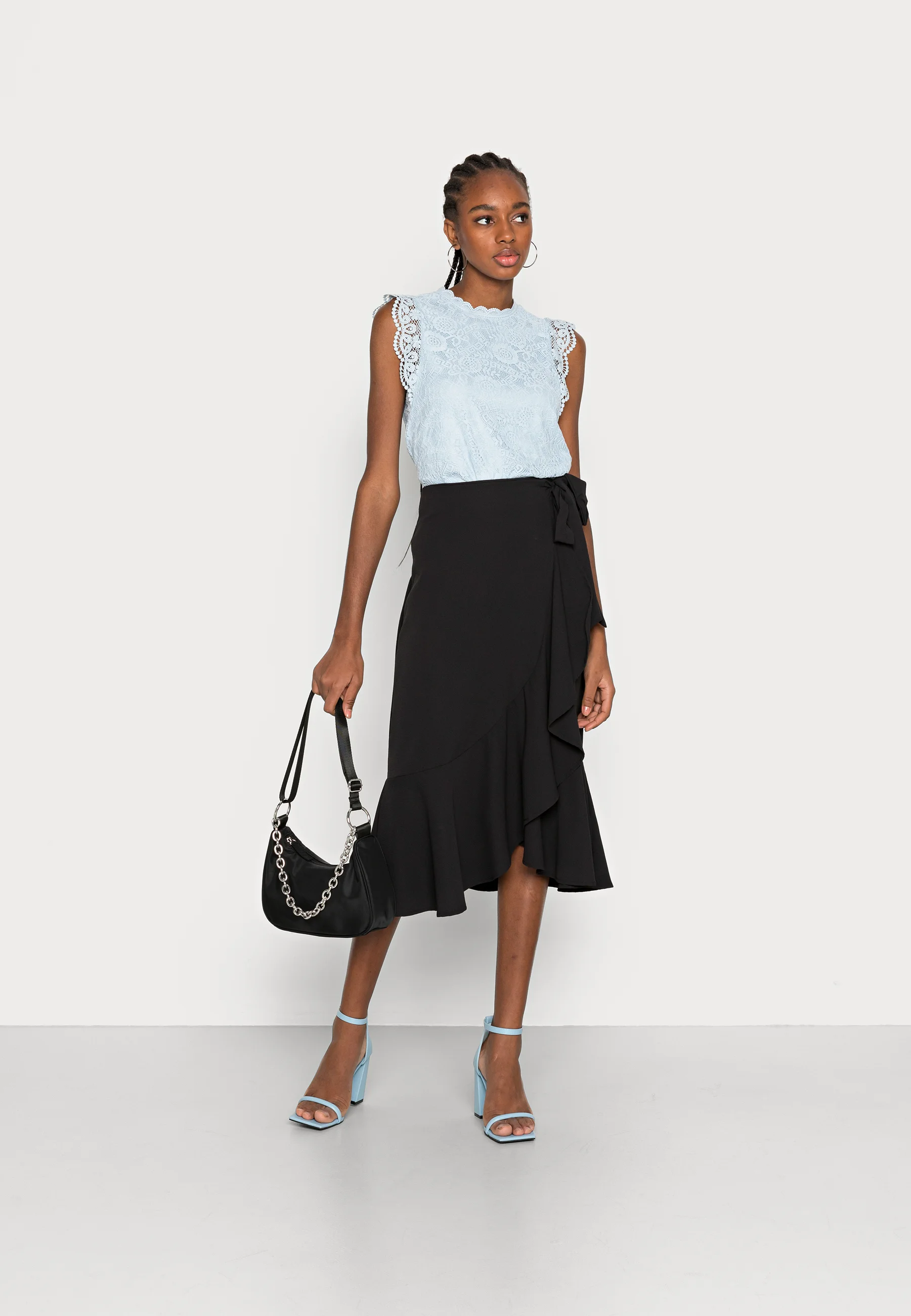 Piezas PCOLLINE- Blusa