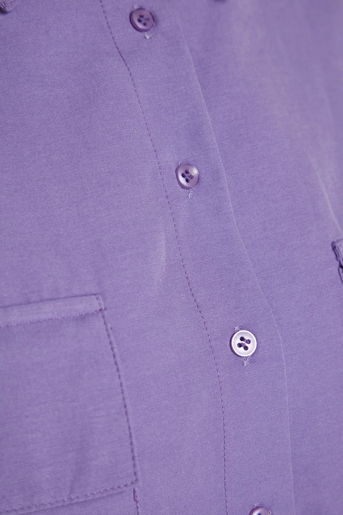 Trendyol Modest  Lila Ärmel Verstellbarer Kordelzug Detailliert Gewebtes Baumwollhemd TCTSS23TG00011