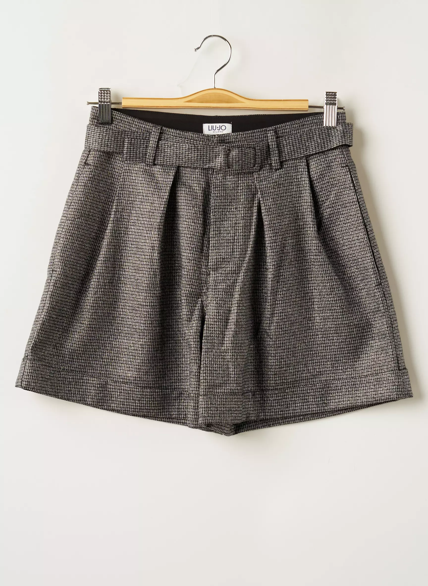 Liu  Jo Shorts 1 Femme couleur gris