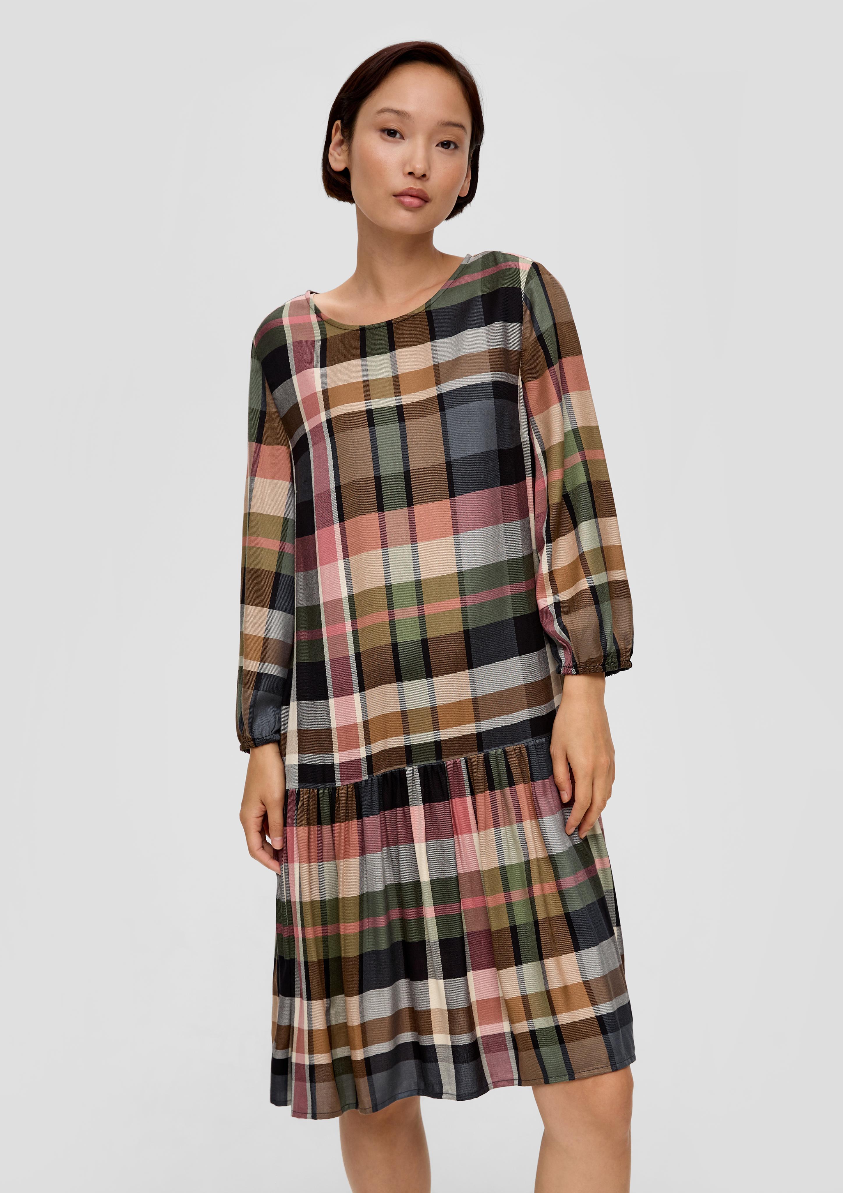 Kariertes Minikleid aus Viskosemix  2136141-99N5