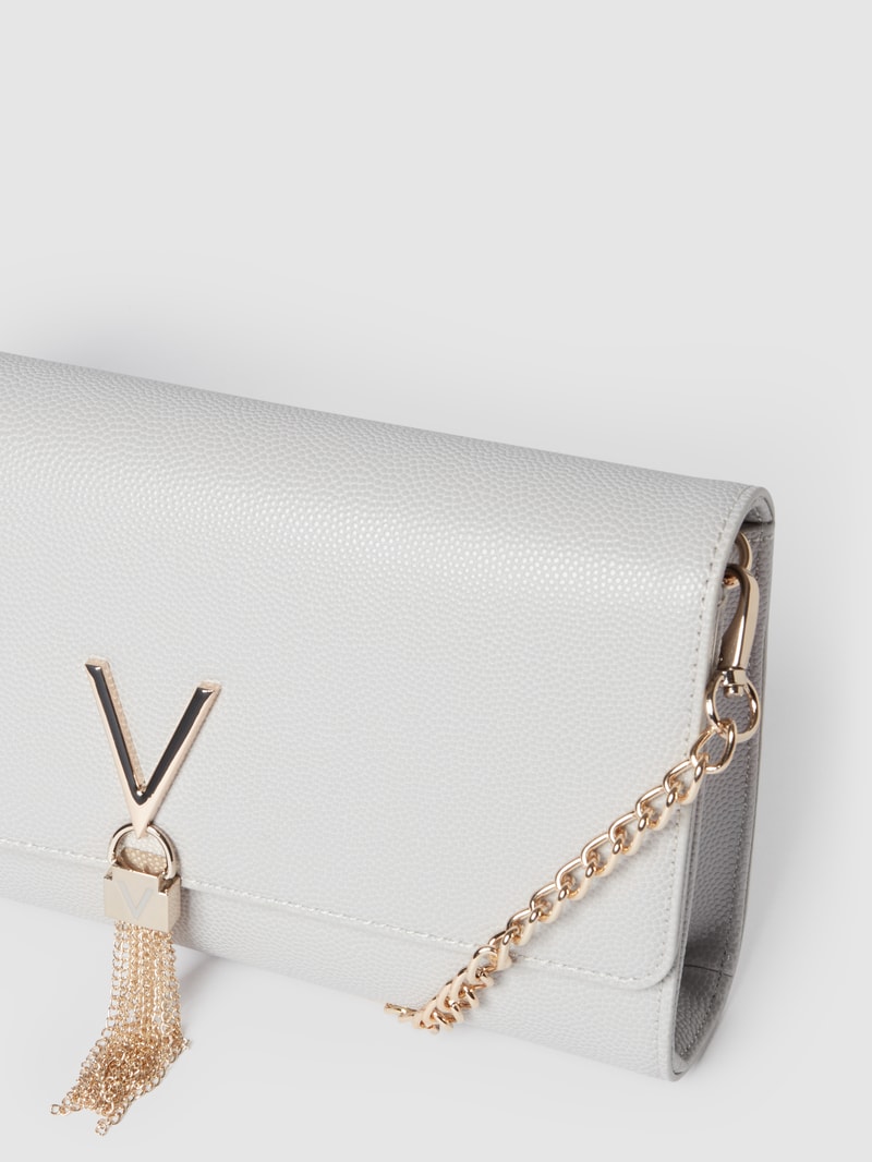 Clutch mit Strukturmuster in metallic Modell 'DIVINA' in weiß