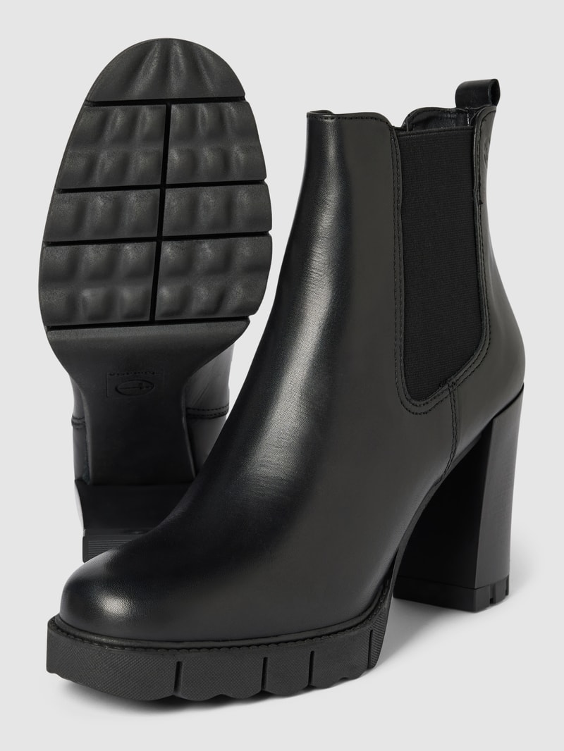 Chelsea Boots aus Leder mit Blockabsatz in schwarz