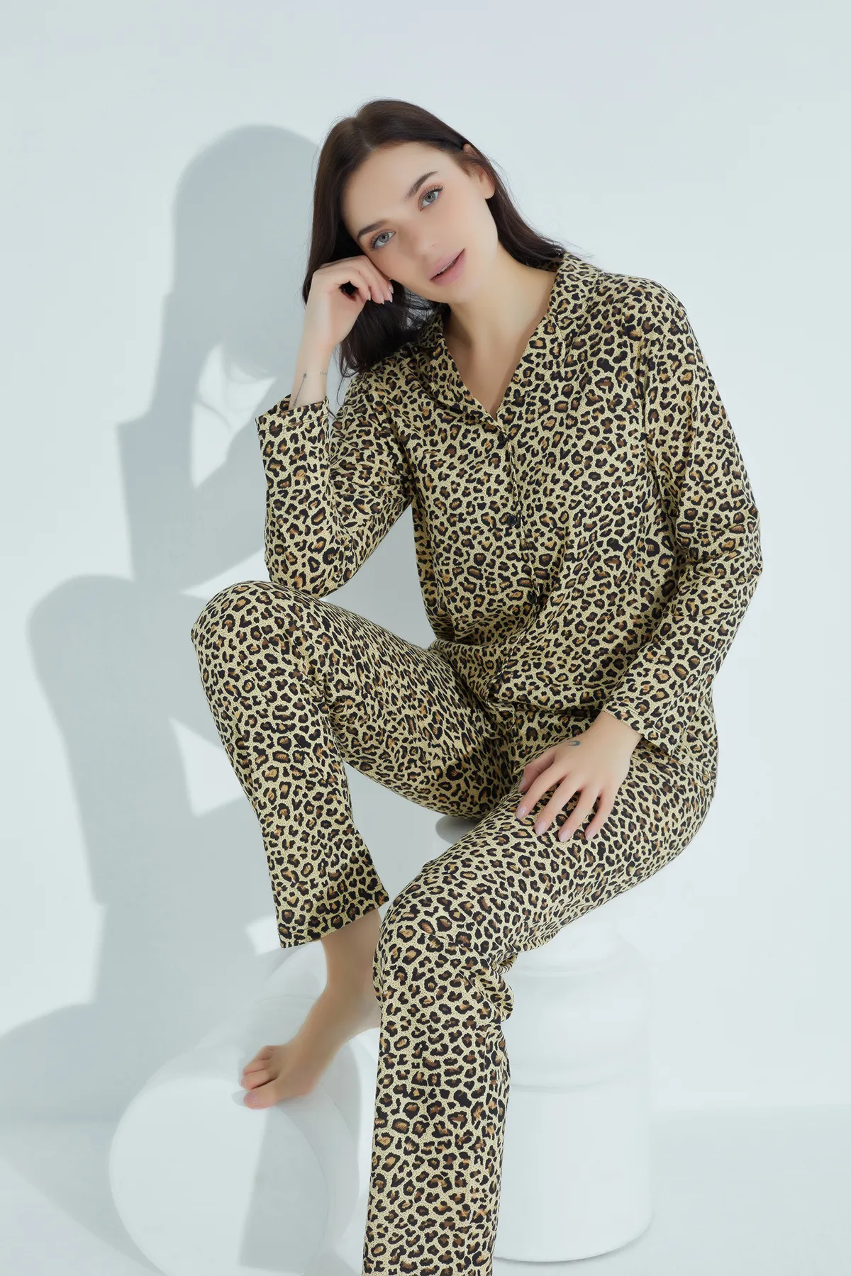 STRAWBERRY  Pyjama-Set aus Baumwolle mit Knöpfen