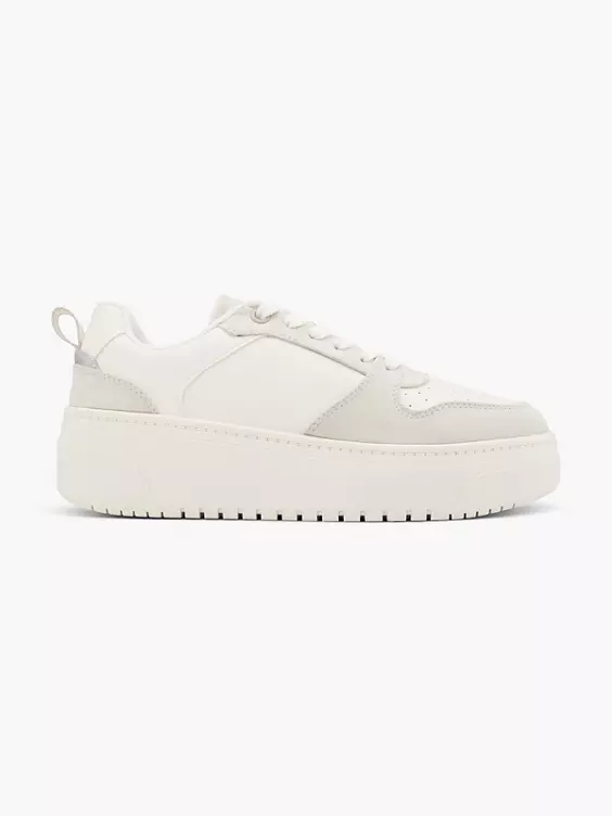 Graceland Platform Sneaker