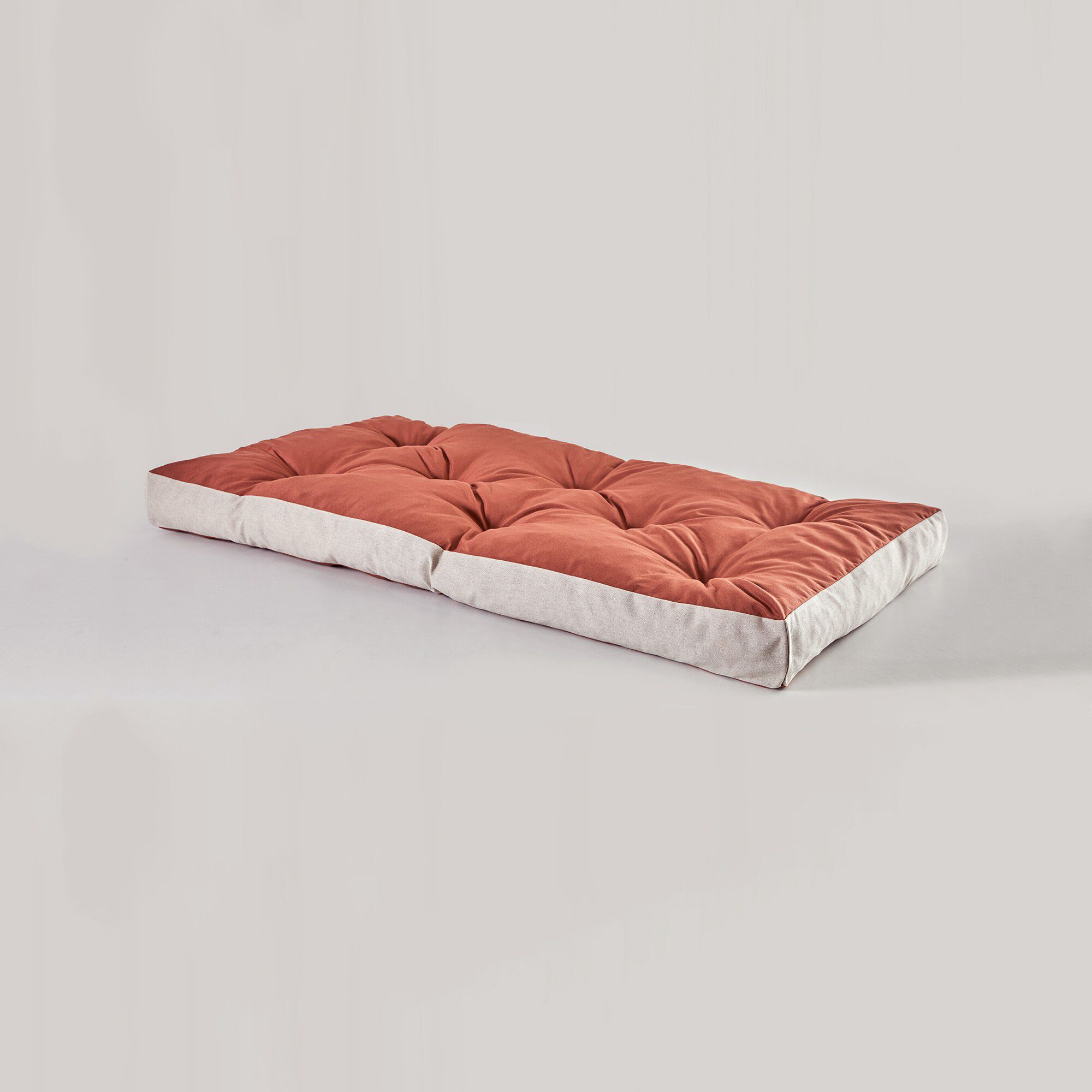 Long coussin de sol, collection 