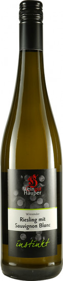 2022 Riesling mit Sauvignon Blanc INSTINKT trocken - Weingut Häußer