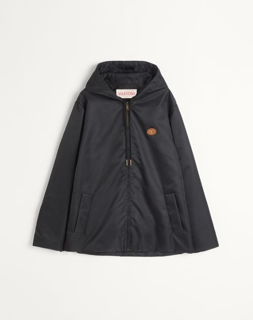 Nylon hættetrøje med V-logo-mærke