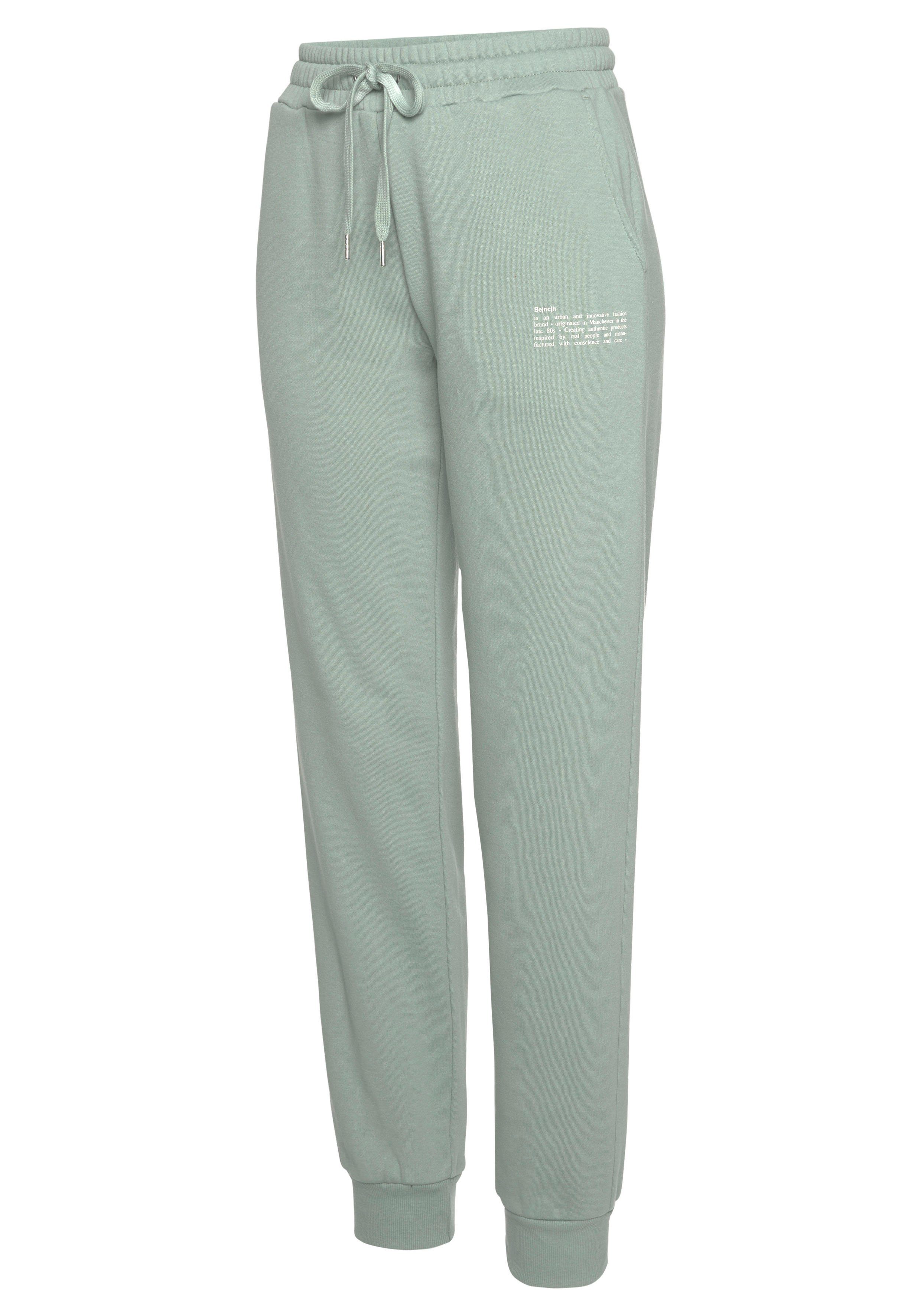 Bench. Loungehose mit Logodruck, Loungeanzug
