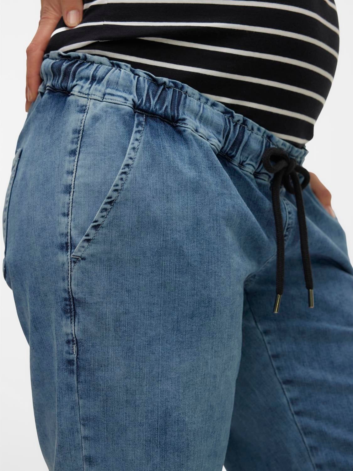 Umstands-jeans