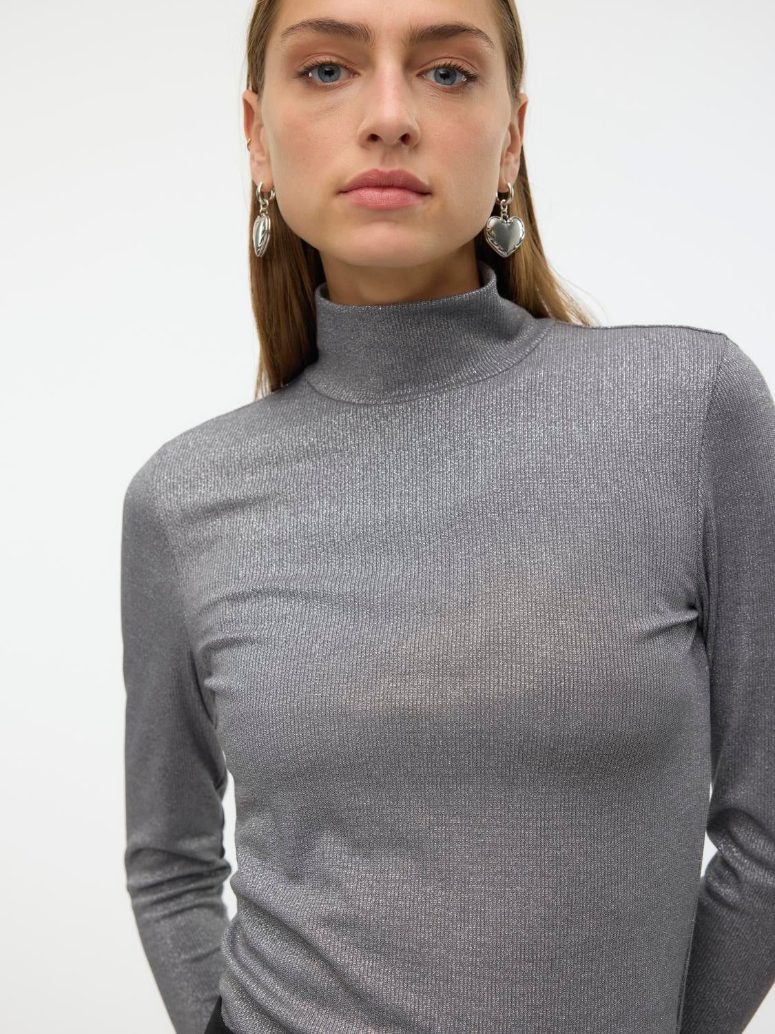 VMNICHOLLE Top