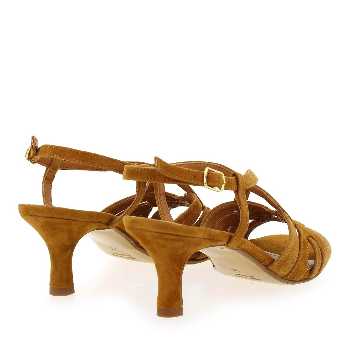 Julie Dee  BR429 - Camel