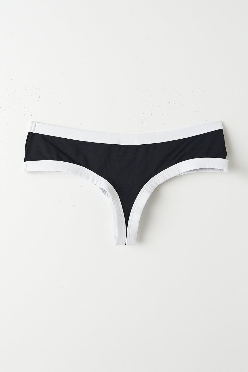 Olivia bikini brazilian