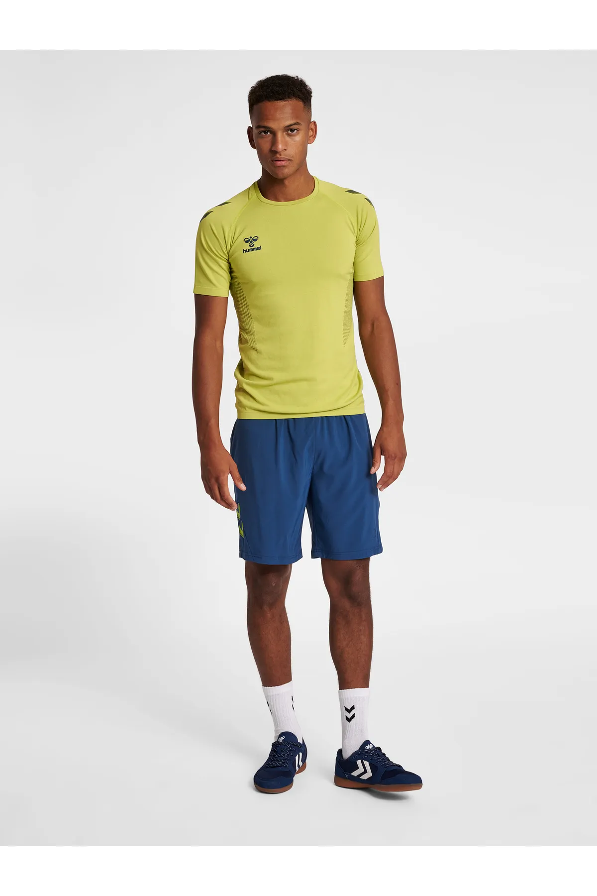 hummel  Kurze Sporthose - Grün - Mittlerer Bund