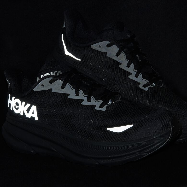 Hoka Clifton 9 Gore-Tex black/black