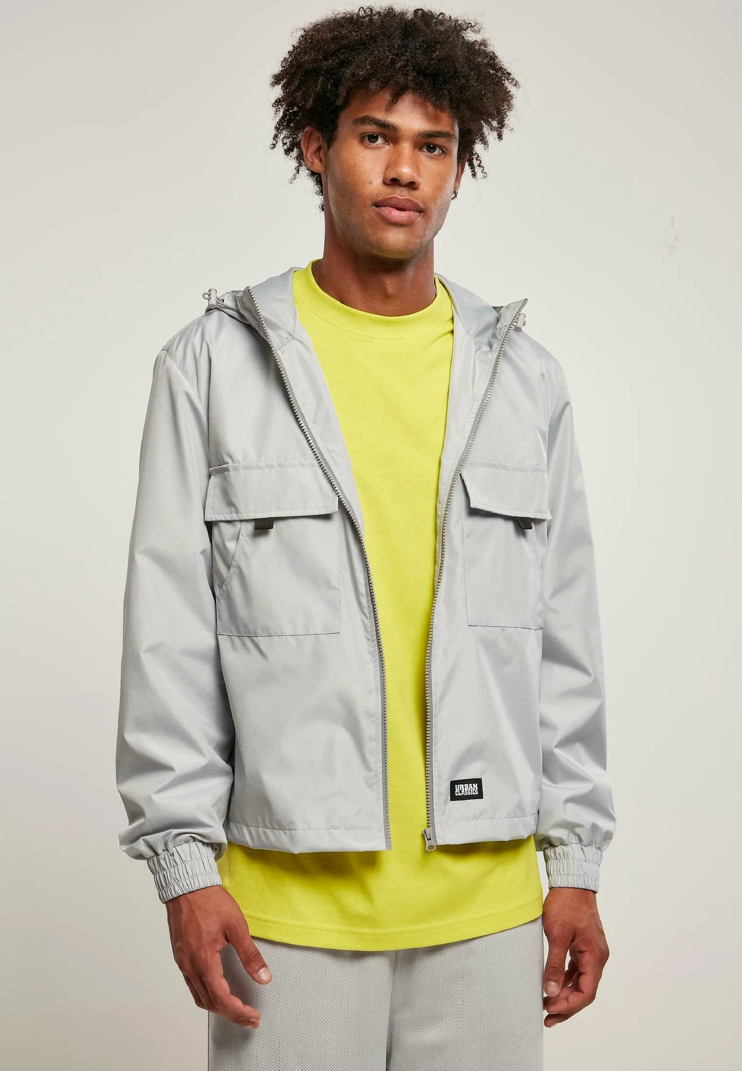 Chaqueta ligera Urban Classics
