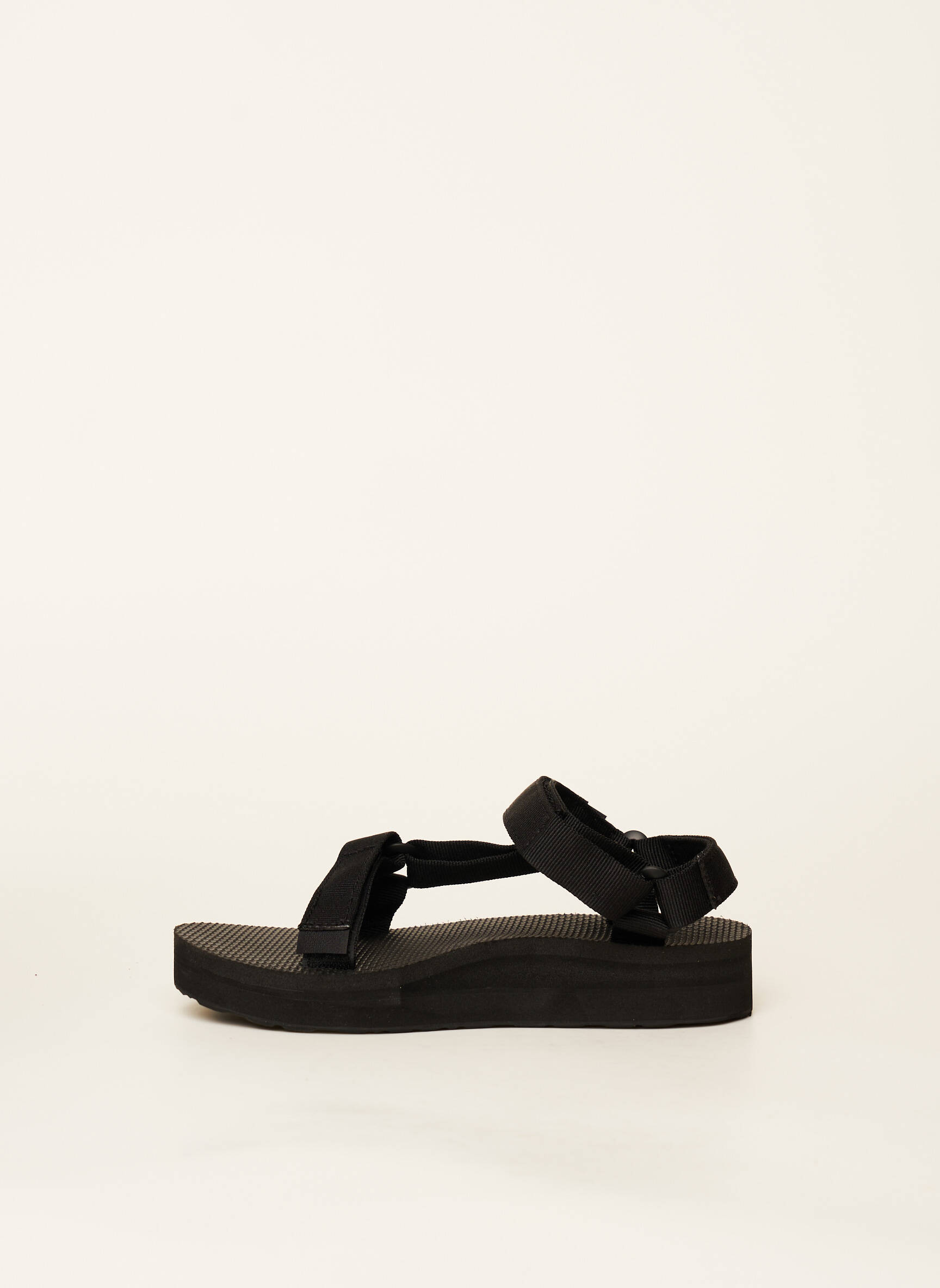 Teva Sandales Nu Pieds Femme couleur noir