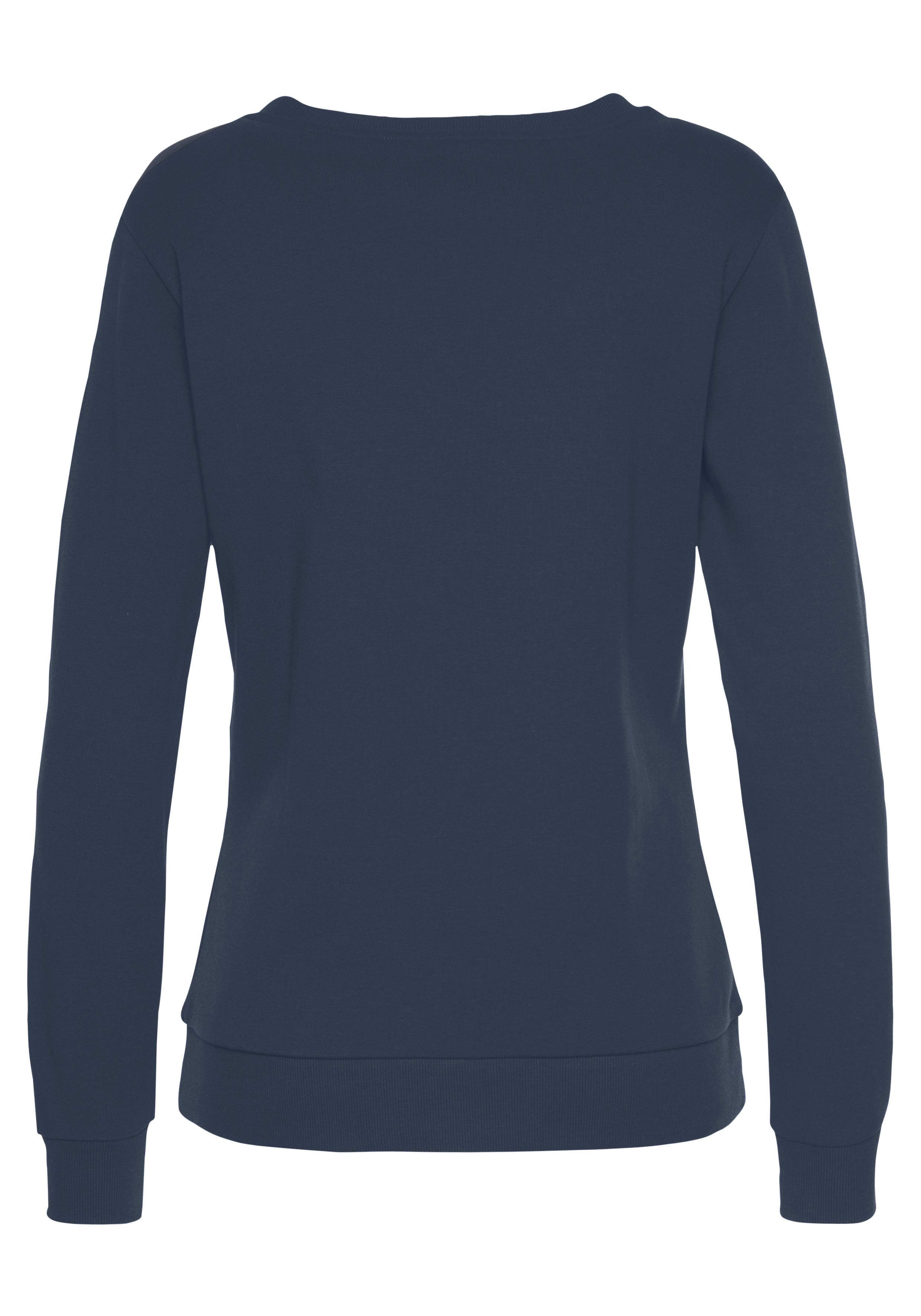 Bench. Loungewear Sweatshirt mit glänzender Logostickerei, Loungewear, Loungeanzug