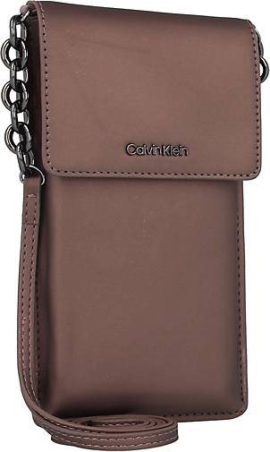 Calvin Klein CK Must Handytasche 20 cm