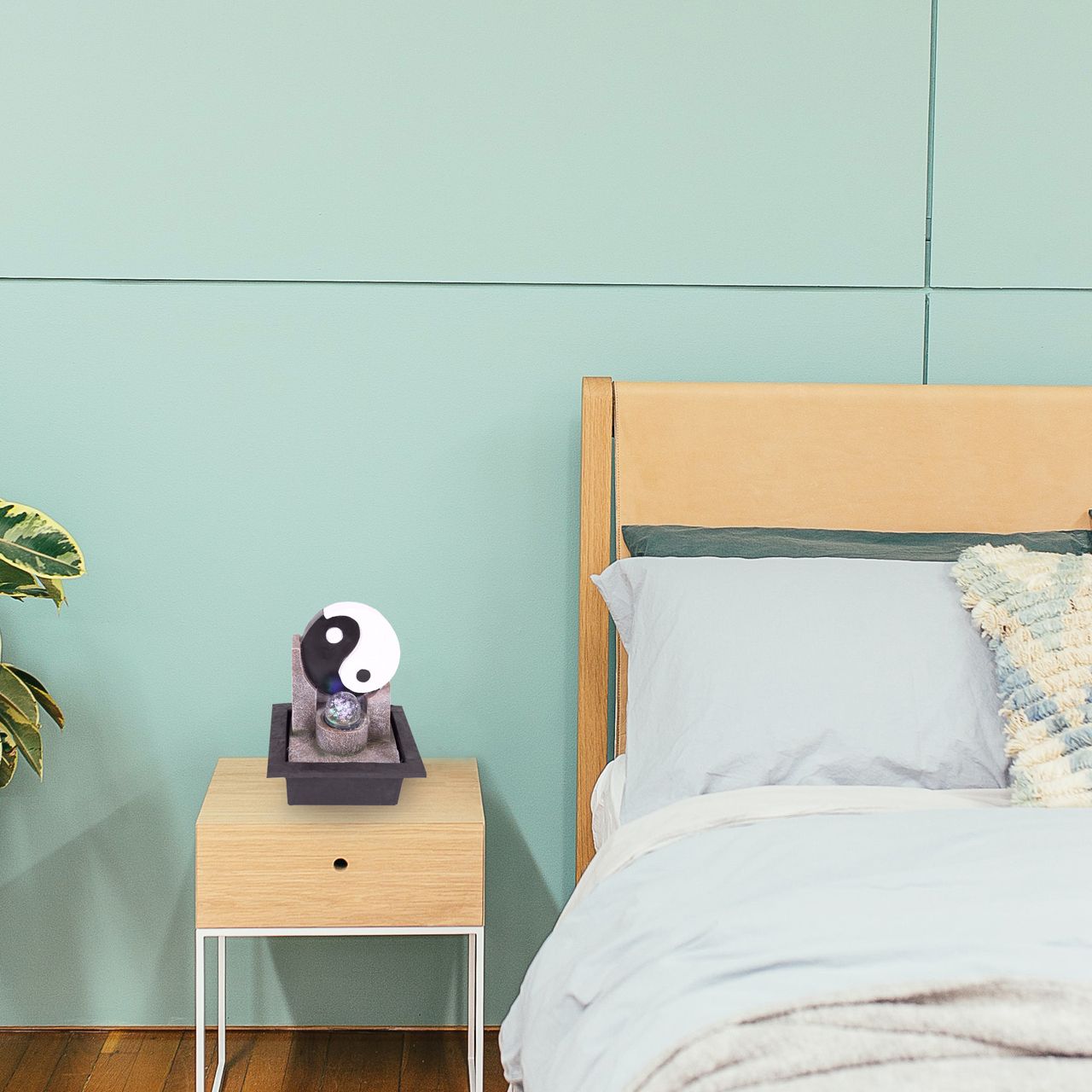 Lemodo Zimmerbrunnen mit LED-Beleuchtung, Dekobrunnen “Yin Yang” für die Wohnung