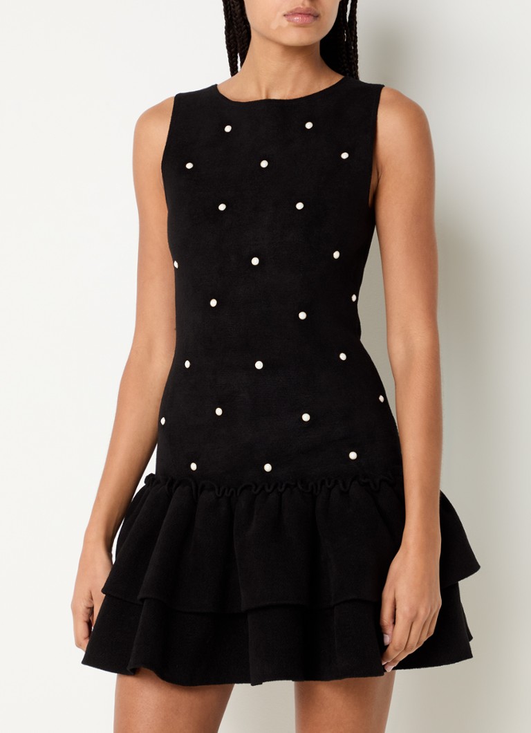 Vestido corto de Sandro adornado con perlas de imitación.