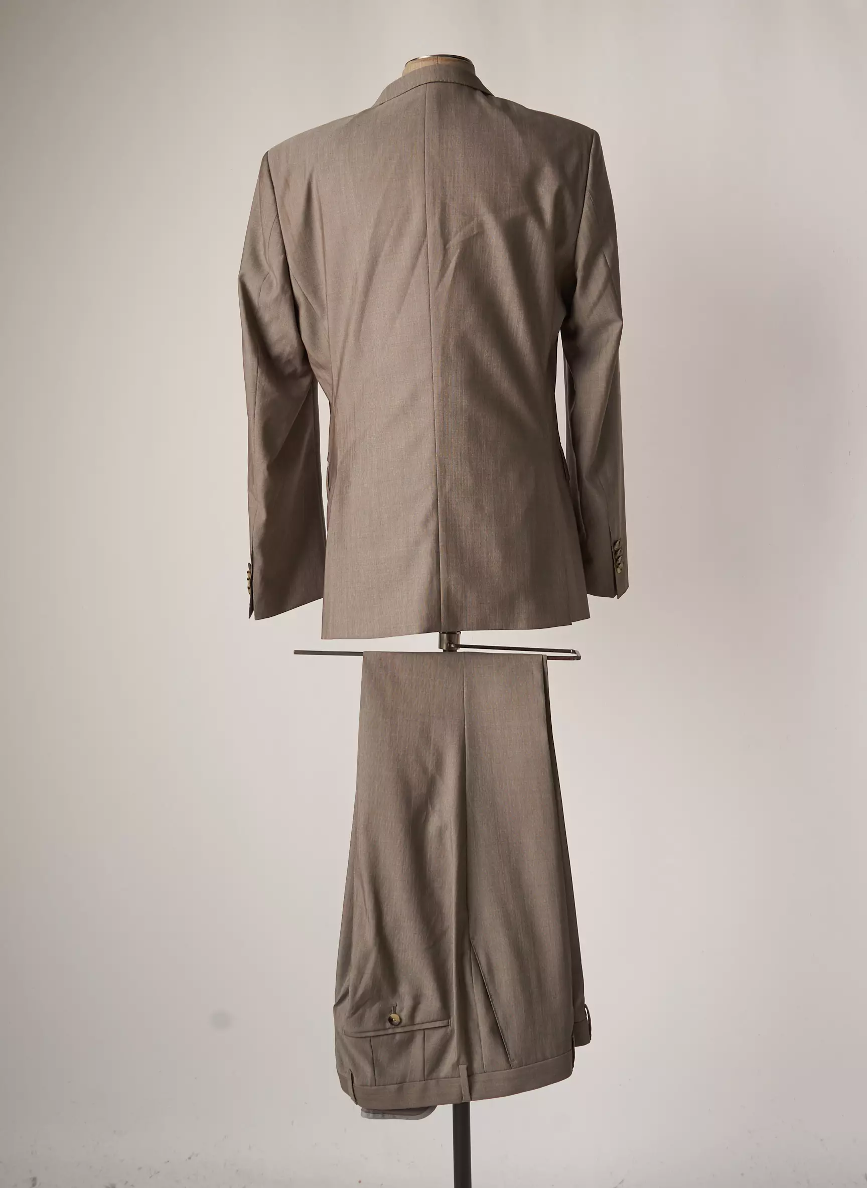 Hugo Boss Costumes Ceremonie Homme couleur marron