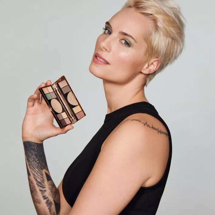 MAGIC FINISH Golden Vibes Lidschatten- & Highlighter Palette