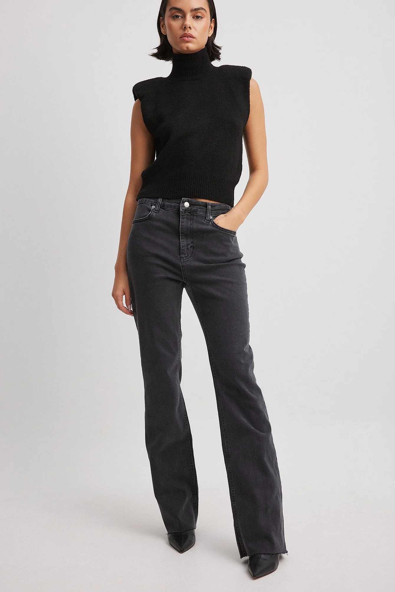 Jeans mit hoher Taille und Nahtverzierung