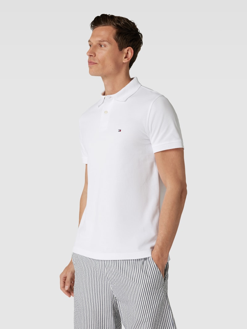Poloshirt mit Label-Detail in weiß