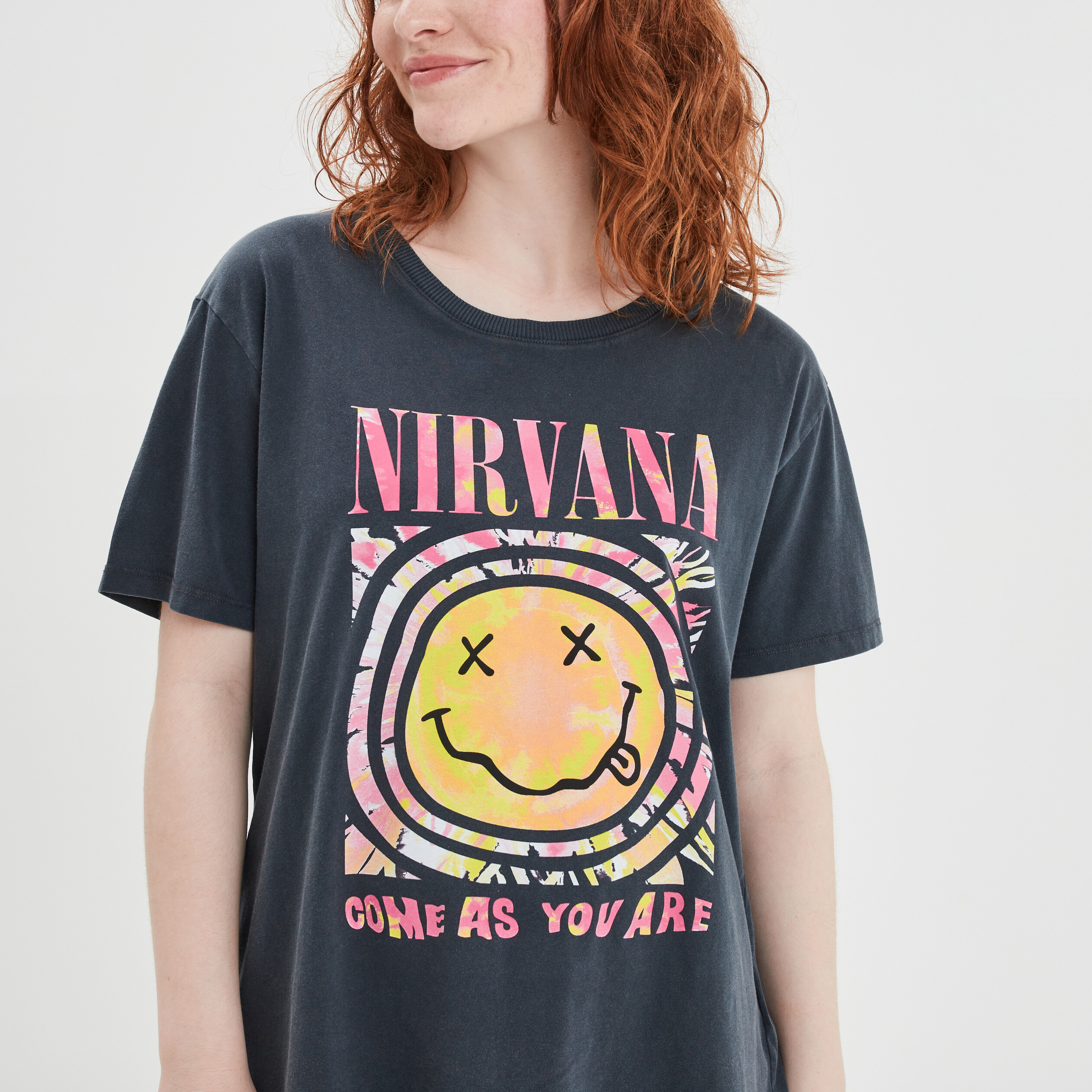 T-shirt oversize manches courtes Nirvana noir femme | La Halle