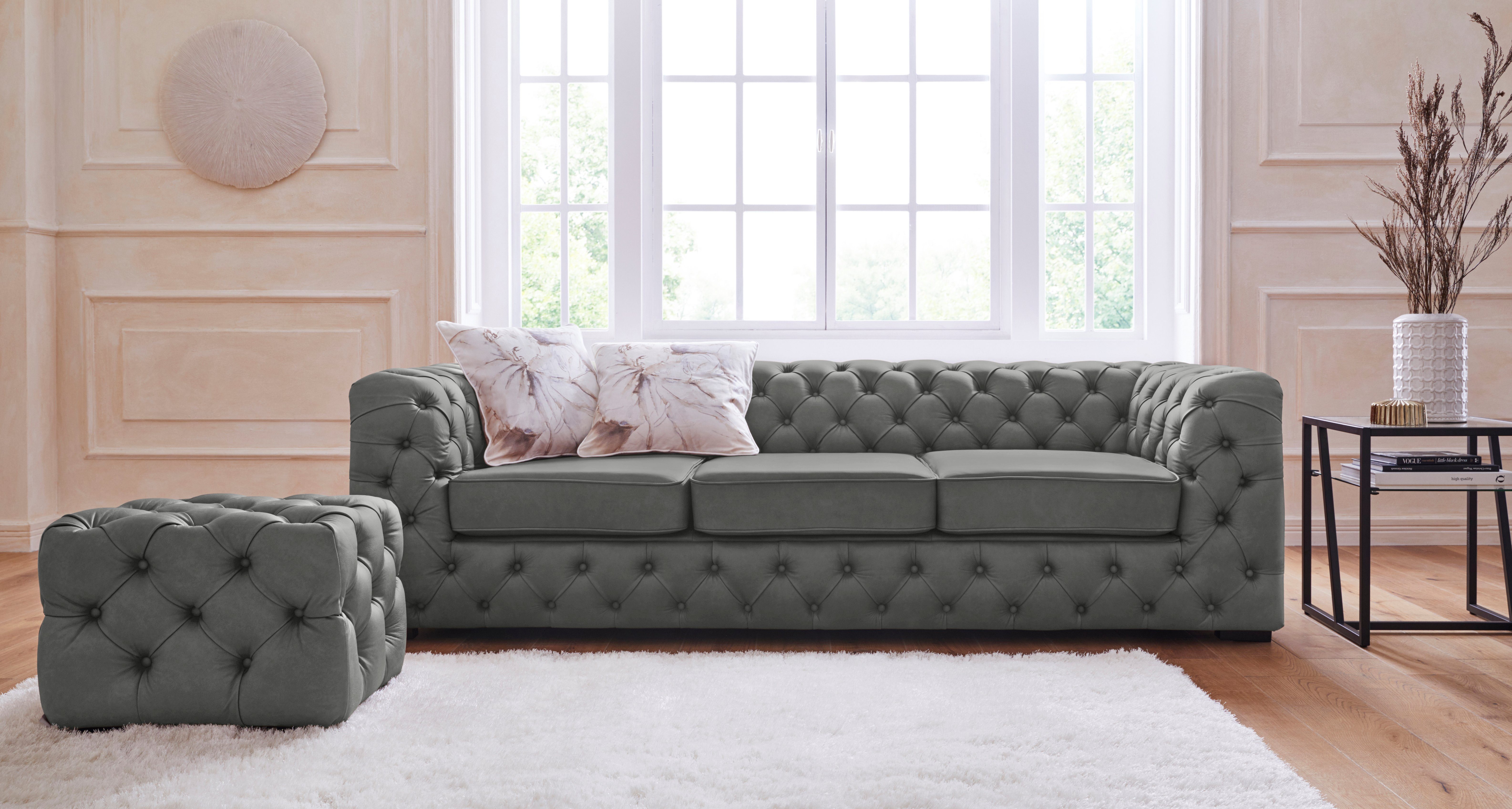 Guido Maria Kretschmer Home&Living Chesterfield-Sofa Kalina, mit klassischer Chesterfield-Knopfheftung