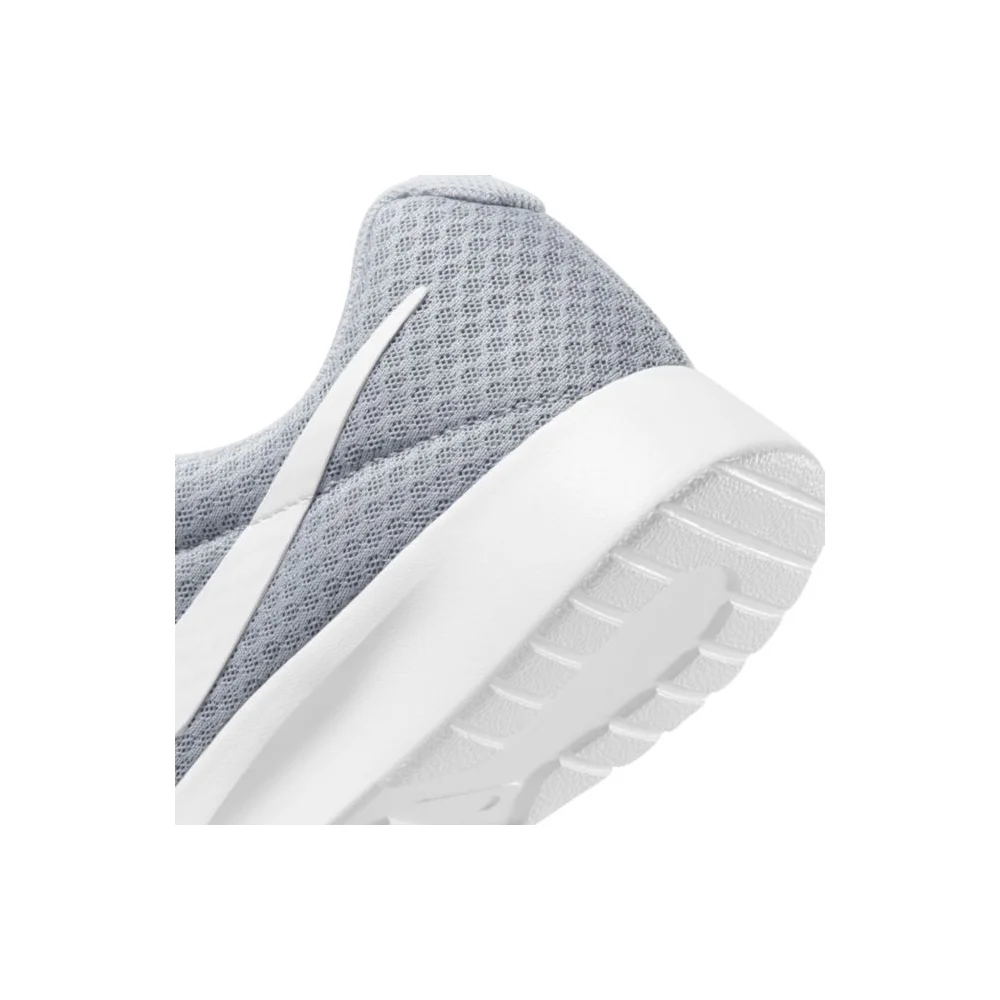 Nike Tanjun DJ6257-003 / grau