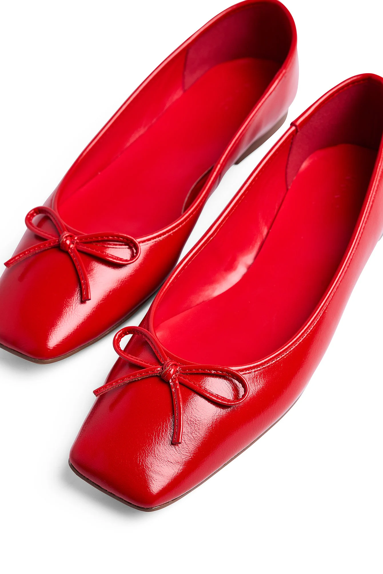 Ballerinas mit quadratischer Spitze