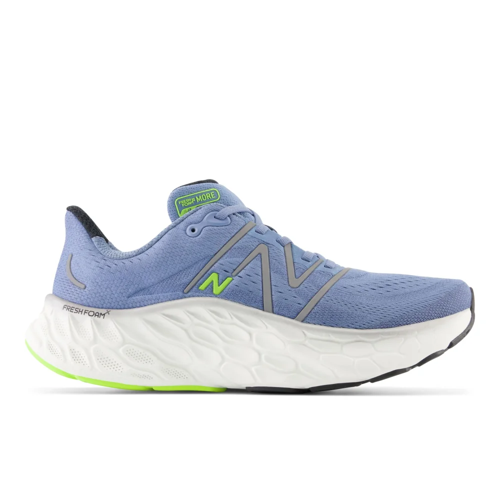 New Balance Fresh Foam X More v4 MMORCP4 / blau